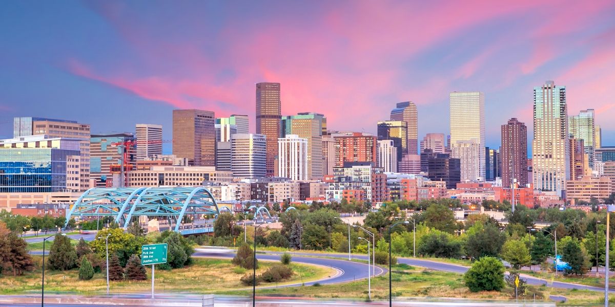 Book a hotel in Denver with crypto Book a hotel in Denver with crypto