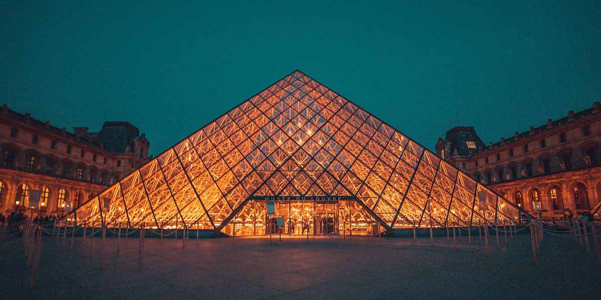 Reserva un hotel en París con cripto